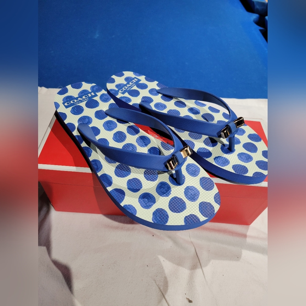 Coach Blue & White Polka Dot Flip Flops. Size 5